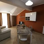 شقة Casa Sofia Vacanze A مونتالبانو إليكونا
