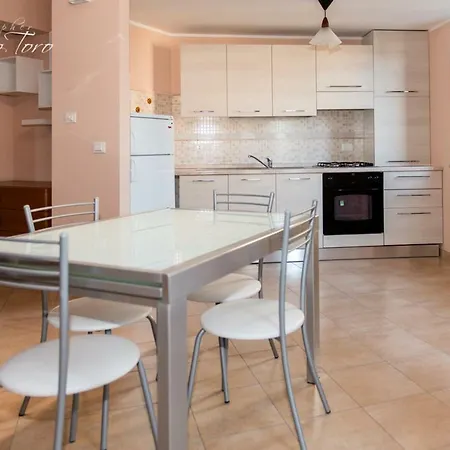 Casa Sofia Vacanze A * מונטאלבאנו אליקונה